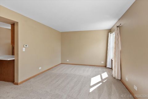 Tiny photo for 457 Newport Circle, Oswego, IL 60543 (MLS # 12490083)