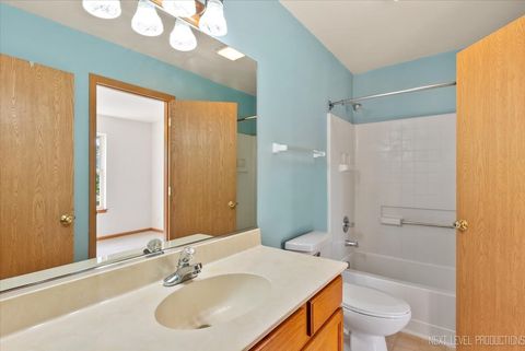 Tiny photo for 457 Newport Circle, Oswego, IL 60543 (MLS # 12490083)