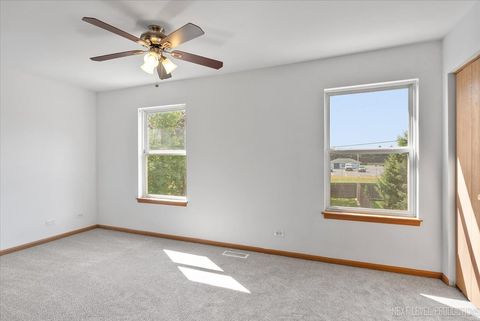 Tiny photo for 457 Newport Circle, Oswego, IL 60543 (MLS # 12490083)