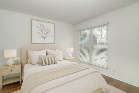 Tiny photo for 1080 Ridgefield Circle, Carol Stream, IL 60188 (MLS # 12530874)