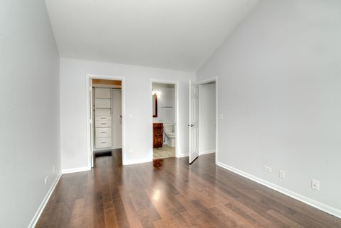 Tiny photo for 1080 Ridgefield Circle, Carol Stream, IL 60188 (MLS # 12530874)