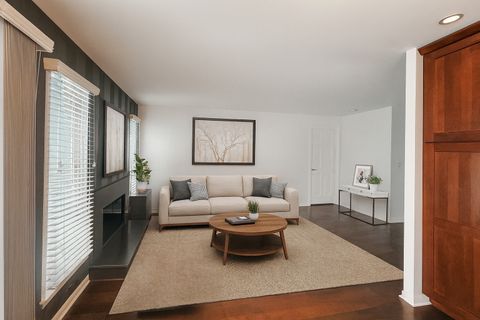 Tiny photo for 1080 Ridgefield Circle, Carol Stream, IL 60188 (MLS # 12530874)