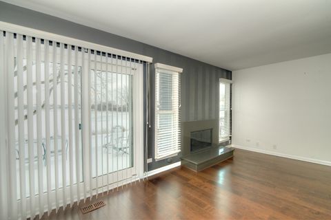 Tiny photo for 1080 Ridgefield Circle, Carol Stream, IL 60188 (MLS # 12530874)