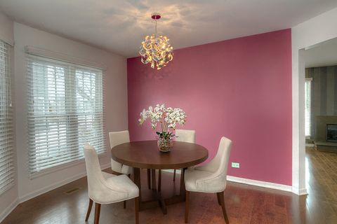 Tiny photo for 1080 Ridgefield Circle, Carol Stream, IL 60188 (MLS # 12530874)