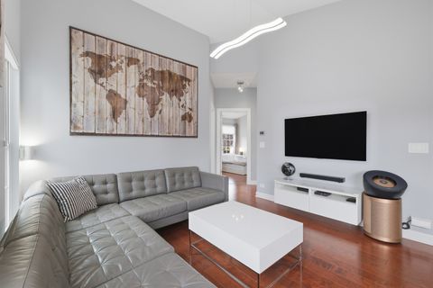 Tiny photo for 1164 Talbots Lane #A, Elk Grove Village, IL 60007 (MLS # 12542671)