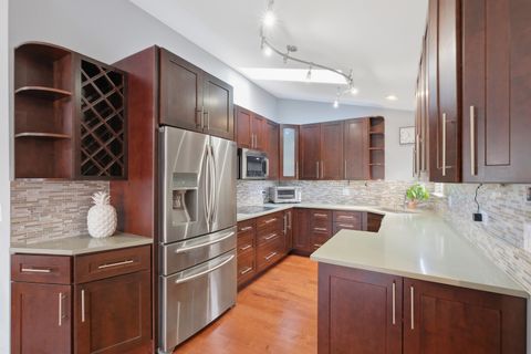 Tiny photo for 1164 Talbots Lane #A, Elk Grove Village, IL 60007 (MLS # 12542671)