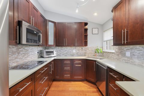 Tiny photo for 1164 Talbots Lane #A, Elk Grove Village, IL 60007 (MLS # 12542671)