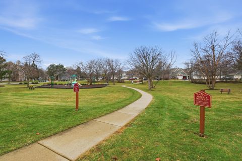 Tiny photo for 1164 Talbots Lane #A, Elk Grove Village, IL 60007 (MLS # 12542671)