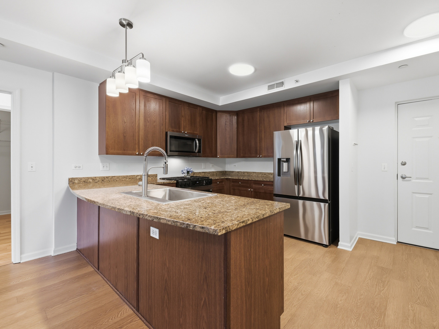 135 S York Street 214