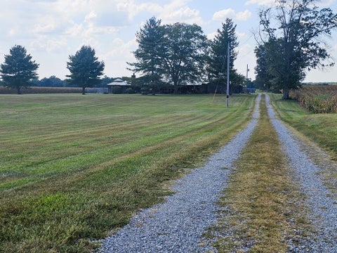 Tiny photo for 8253 N Nason Lane, Mt Vernon, IL 62864 (MLS # 12750969)