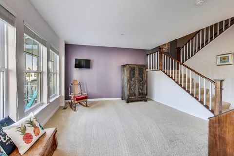 Tiny photo for 34 Lakeview Place, Lake Zurich, IL 60047 (MLS # 12473994)