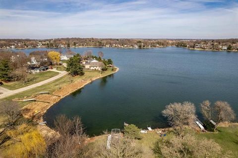 Tiny photo for 1700 Candlewick Drive, Poplar Grove, IL 61065 (MLS # 12599453)