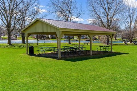 Tiny photo for 1700 Candlewick Drive, Poplar Grove, IL 61065 (MLS # 12599453)