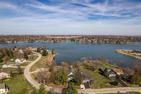 Tiny photo for 1700 Candlewick Drive, Poplar Grove, IL 61065 (MLS # 12599453)