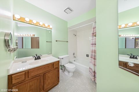 Tiny photo for 1258 Chalet Road #304, Naperville, IL 60563 (MLS # 12420109)