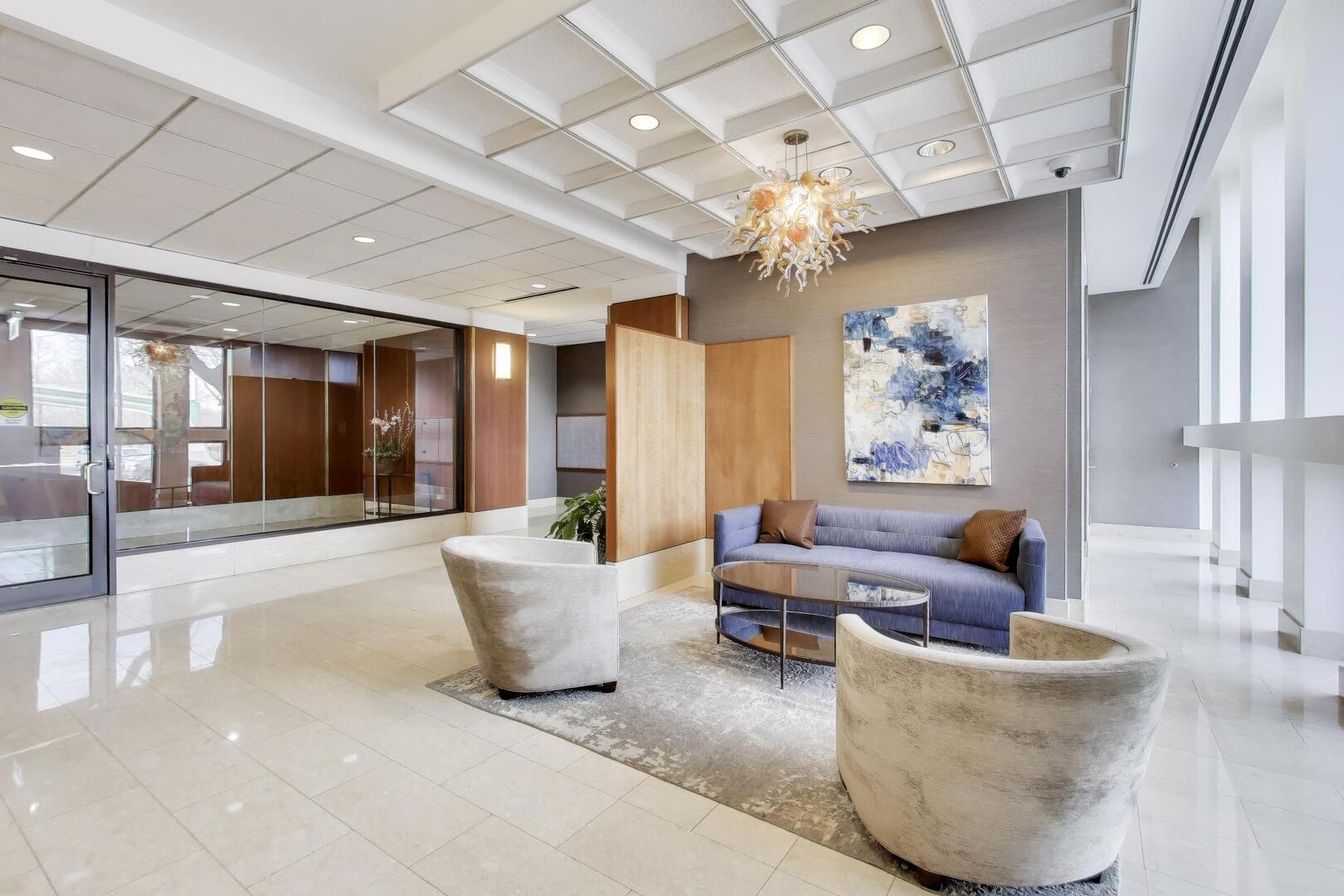 1660 N LA SALLE Drive 3605