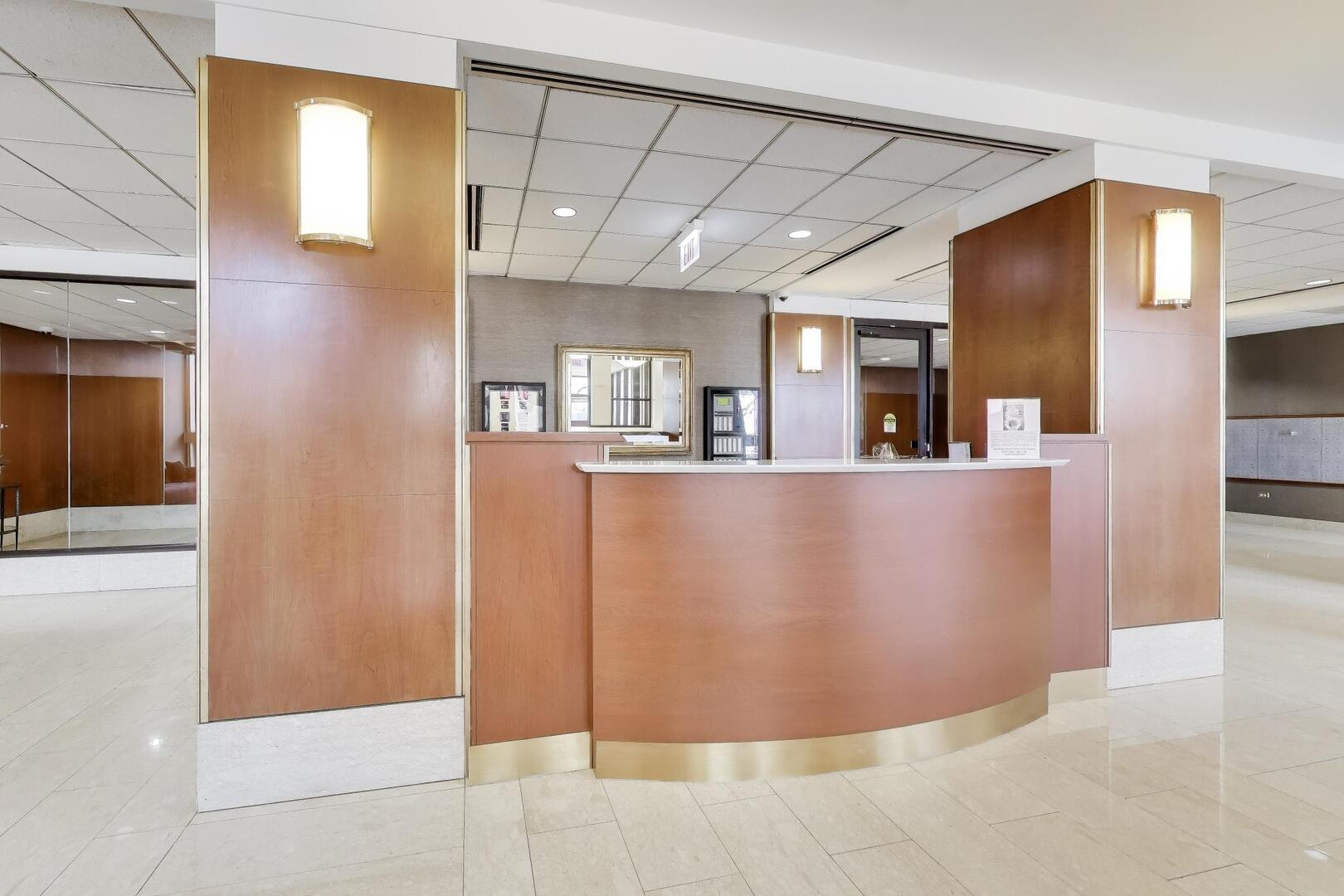 1660 N LA SALLE Drive 3605