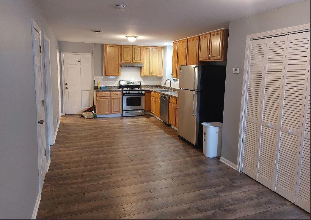 1420 N Western Avenue 3R