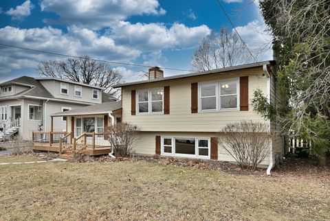 Tiny photo for 554 S Edson Avenue, Lombard, IL 60148 (MLS # 12552930)