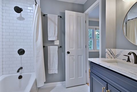 Tiny photo for 554 S Edson Avenue, Lombard, IL 60148 (MLS # 12552930)