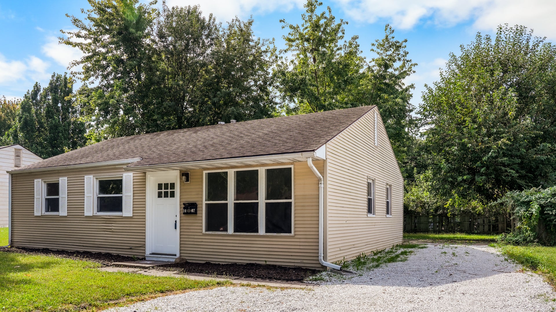 1407 Paula Drive