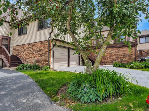 Tiny photo for 29W337 White Oak Drive, Warrenville, IL 60555 (MLS # 12681804)