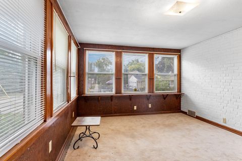 Tiny photo for 701 Lundvall Avenue, Rockford, IL 61107 (MLS # 12491325)