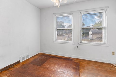 Tiny photo for 701 Lundvall Avenue, Rockford, IL 61107 (MLS # 12491325)