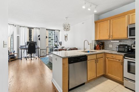 Tiny photo for 222 N COLUMBUS Drive #2106, Chicago, IL 60601 (MLS # 12623011)