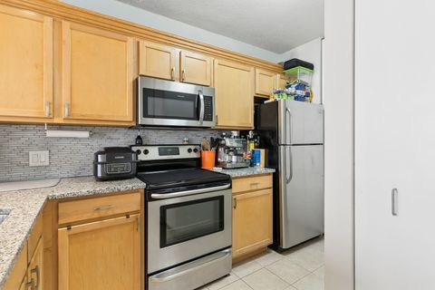 Tiny photo for 222 N COLUMBUS Drive #2106, Chicago, IL 60601 (MLS # 12623011)