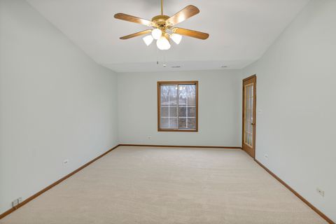 Tiny photo for 1505 Commodore Court #2, Schaumburg, IL 60193 (MLS # 12540776)