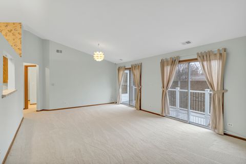 Tiny photo for 1505 Commodore Court #2, Schaumburg, IL 60193 (MLS # 12540776)