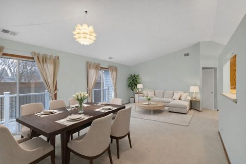 Tiny photo for 1505 Commodore Court #2, Schaumburg, IL 60193 (MLS # 12540776)