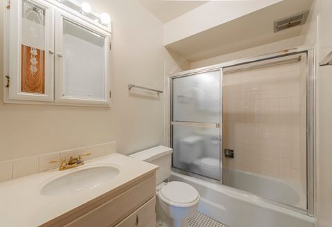 Tiny photo for 1499 Shermer Road #203E, Northbrook, IL 60062 (MLS # 12619627)