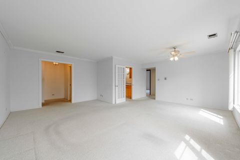 Tiny photo for 1499 Shermer Road #203E, Northbrook, IL 60062 (MLS # 12619627)