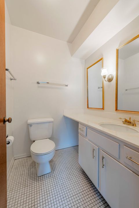 Tiny photo for 1499 Shermer Road #203E, Northbrook, IL 60062 (MLS # 12619627)