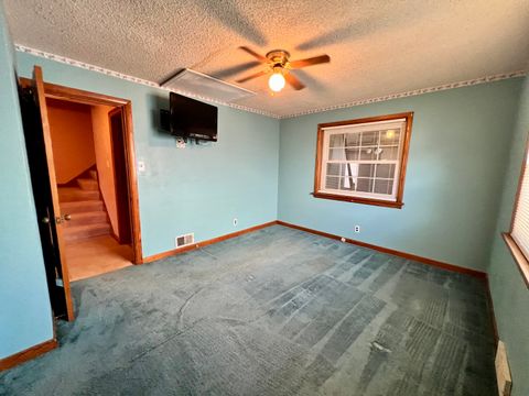 Tiny photo for 977 N Oakland Avenue, Decatur, IL 62522 (MLS # 12501412)