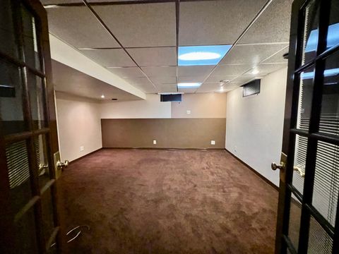 Tiny photo for 977 N Oakland Avenue, Decatur, IL 62522 (MLS # 12501412)