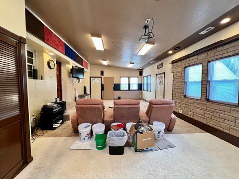 Tiny photo for 977 N Oakland Avenue, Decatur, IL 62522 (MLS # 12501412)