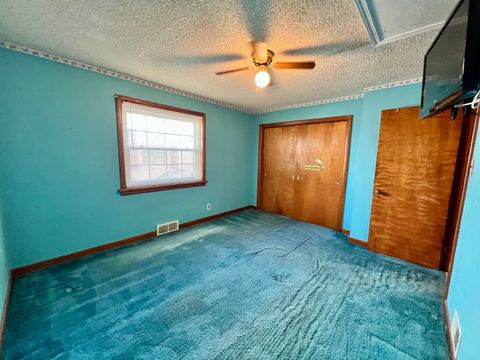 Tiny photo for 977 N Oakland Avenue, Decatur, IL 62522 (MLS # 12501412)