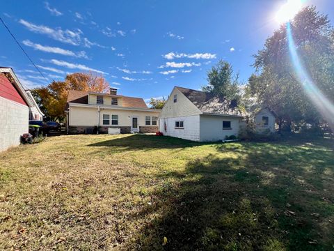 Tiny photo for 977 N Oakland Avenue, Decatur, IL 62522 (MLS # 12501412)