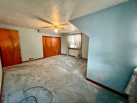 Tiny photo for 977 N Oakland Avenue, Decatur, IL 62522 (MLS # 12501412)