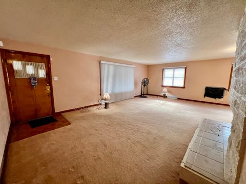 Tiny photo for 977 N Oakland Avenue, Decatur, IL 62522 (MLS # 12501412)