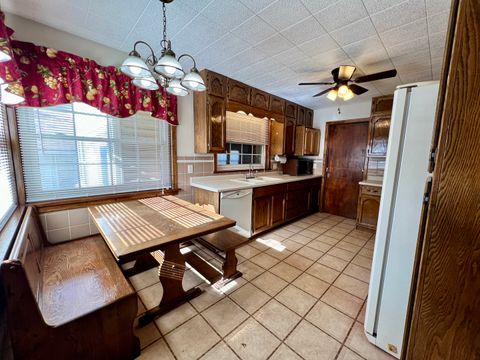 Tiny photo for 977 N Oakland Avenue, Decatur, IL 62522 (MLS # 12501412)