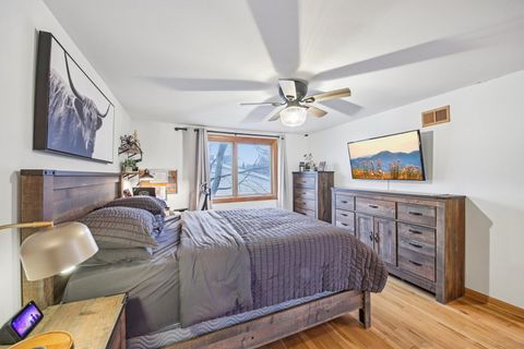 Tiny photo for 782 Lehigh Lane, Buffalo Grove, IL 60089 (MLS # 12585575)