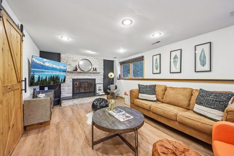 Tiny photo for 782 Lehigh Lane, Buffalo Grove, IL 60089 (MLS # 12585575)