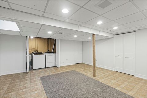 Tiny photo for 2643 N Prindle Avenue, Arlington Heights, IL 60004 (MLS # 12523575)