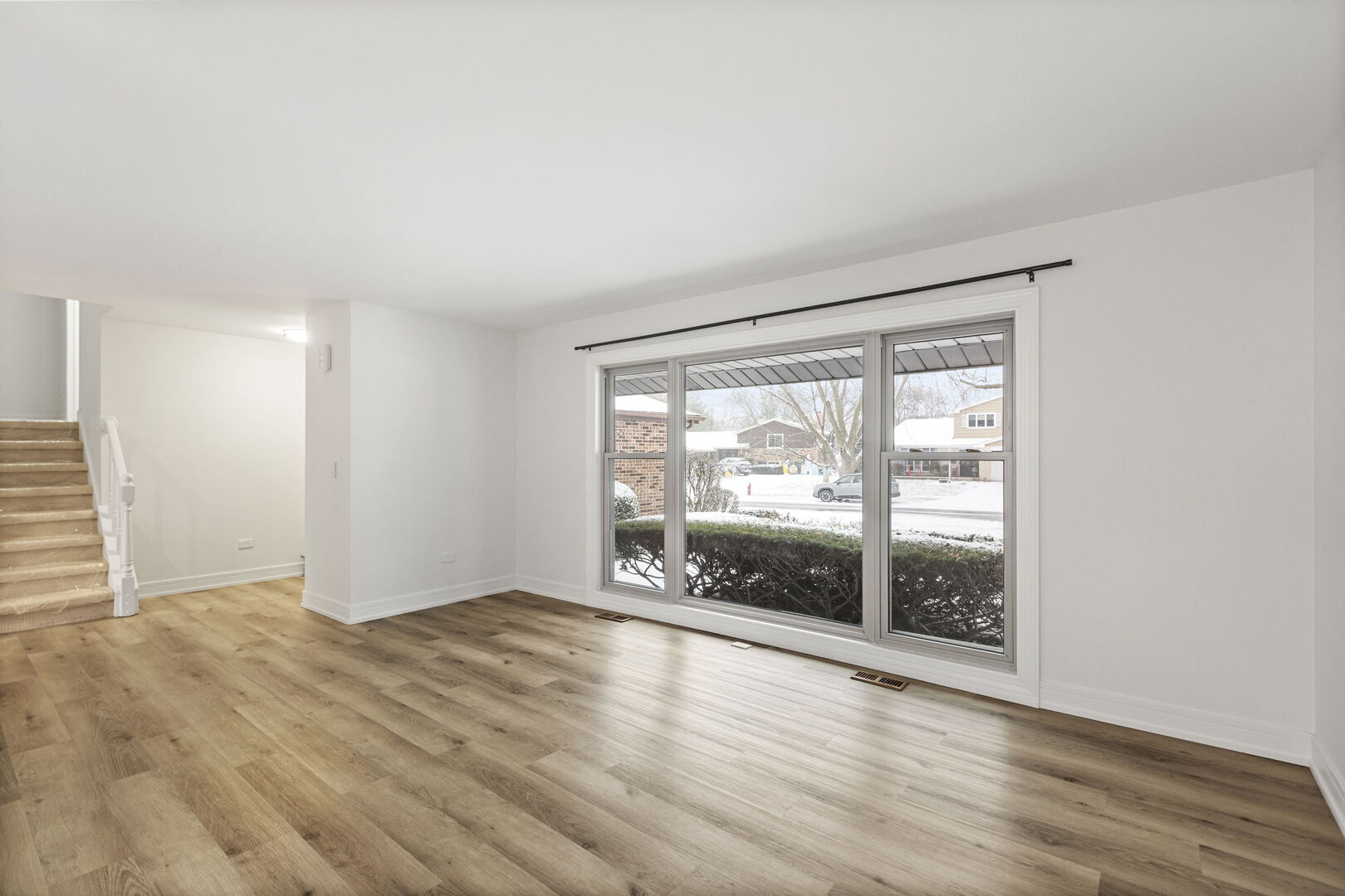 2643 N Prindle Avenue