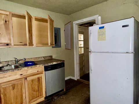 Tiny photo for 543 Tucker Lane, Metropolis, IL 62960 (MLS # 12624923)