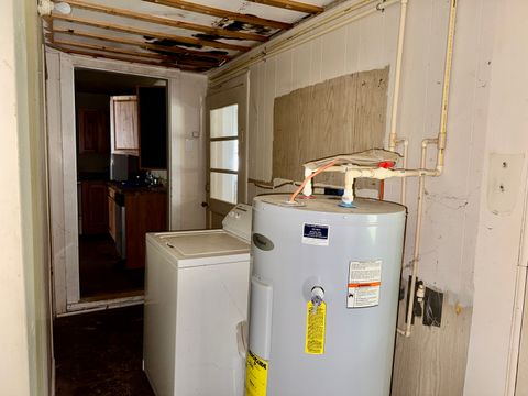 Tiny photo for 543 Tucker Lane, Metropolis, IL 62960 (MLS # 12624923)